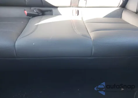 2025 Tesla Model 3 Long Range Rear-Wheel Drive/Standard Rear-Wheel Drive z USA, uszkodzony, nr VIN 5YJ3E1EA1SF934355